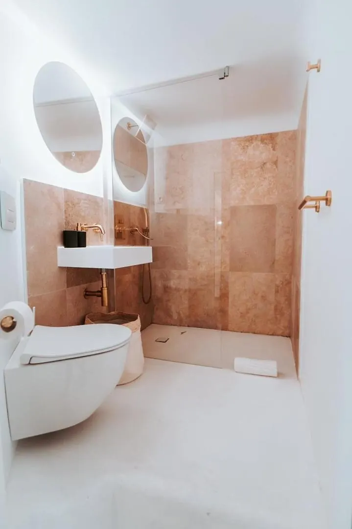 |Aaa| Love & Balneo Week-End Marseille Apartment
