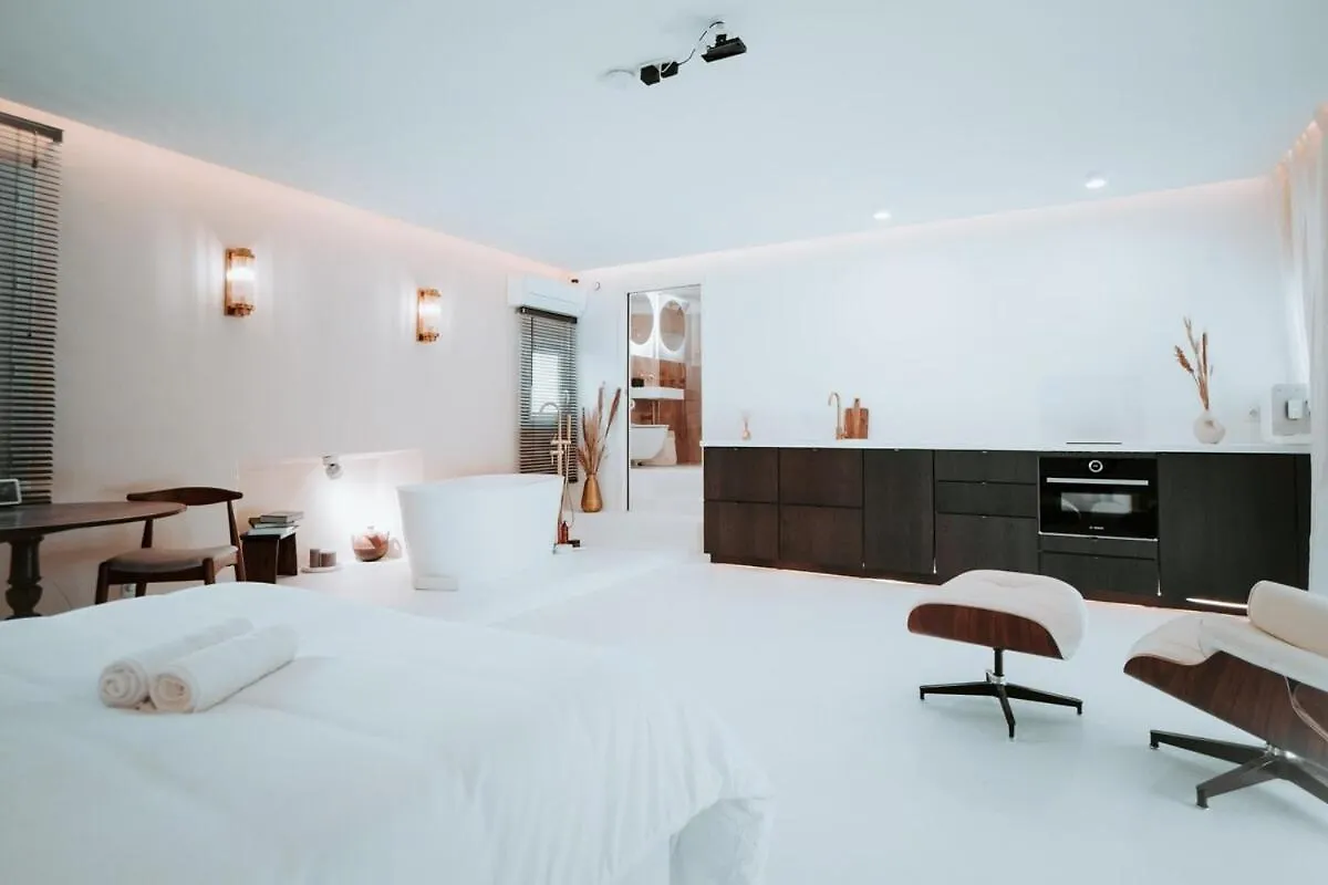 |Aaa| Love & Balneo Week-End Marseille Apartment
