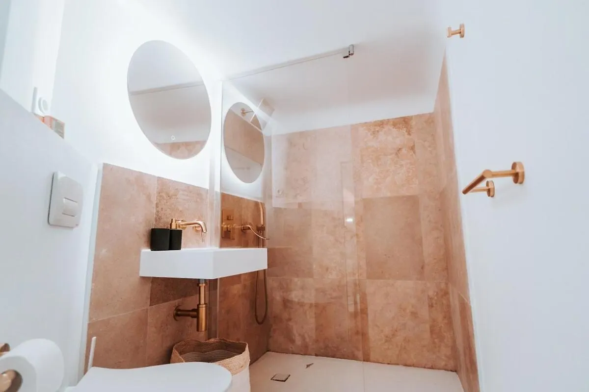 |Aaa| Love & Balneo Week-End Marseille Apartment