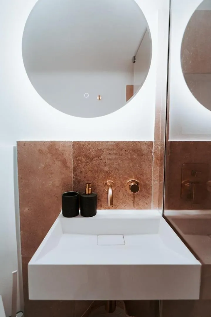 Apartment |Aaa| Love & Balneo Week-End Marseille France